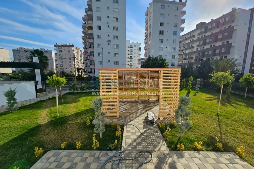 Real estate for citizenship and residence permits. Apartments from the developer in Mersin, Tomyuk 10 