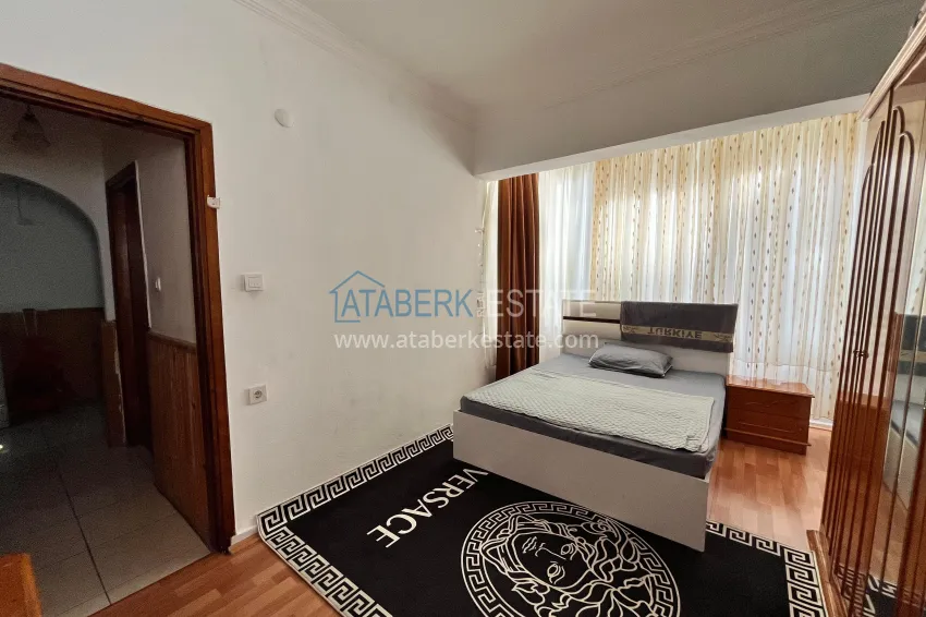 Purchase 1+1 apartment with furniture and a separate kitchen 250 meters from the sea — Alanya, Oba district 8 