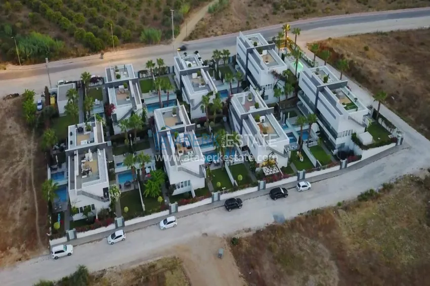 Furnished 3+1 townhouse villa with private pool and garden — Manavgat. Directly from the owner 2 