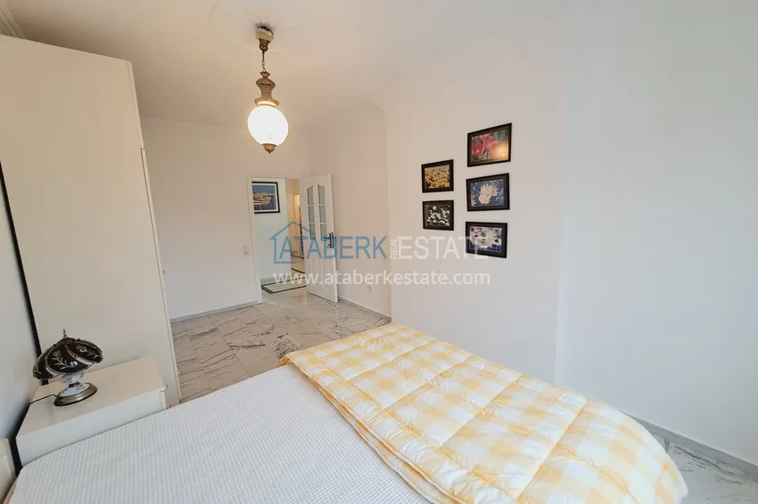 Purchase  Duplex in the center of Alanya - suitable for a residence permit, with furniture and a jacuzzi on the outdoor terrace  11 