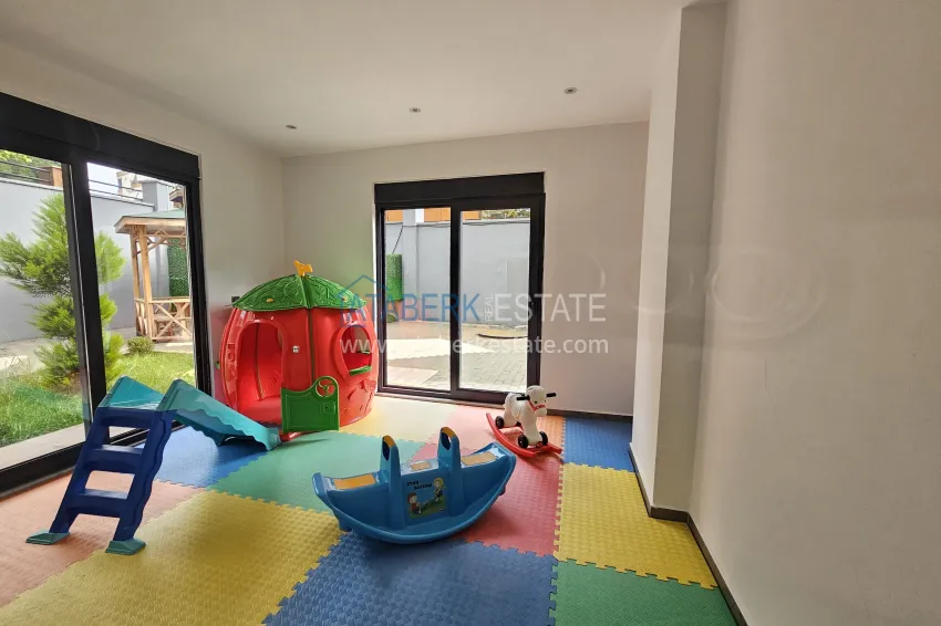 1+1 apartment in a new boutique complex in the center of Alanya, Cleopatra beach area 12 