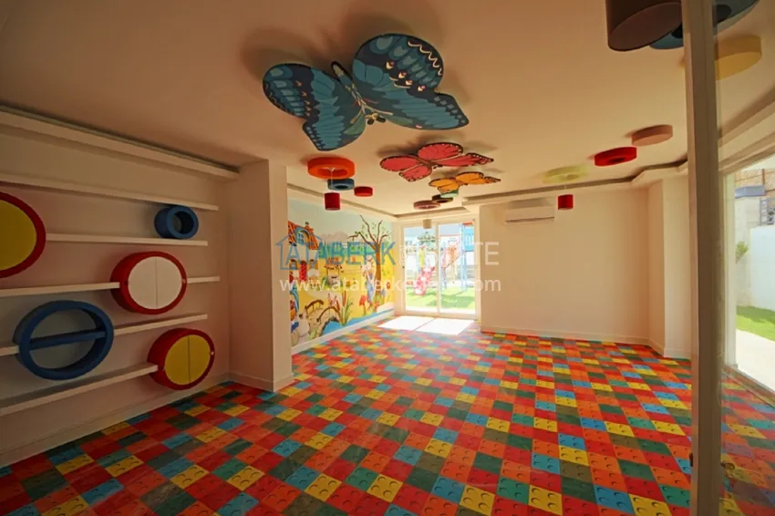 Apartment from the owner in Alanya, Avsallar district, in a luxury complex 12 