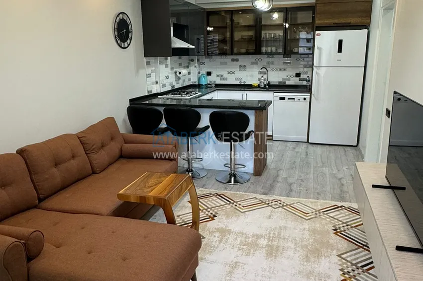 Purchase One bedroom apartment with furniture in a well-maintained complex — Mersin, Tomyuk district 1 