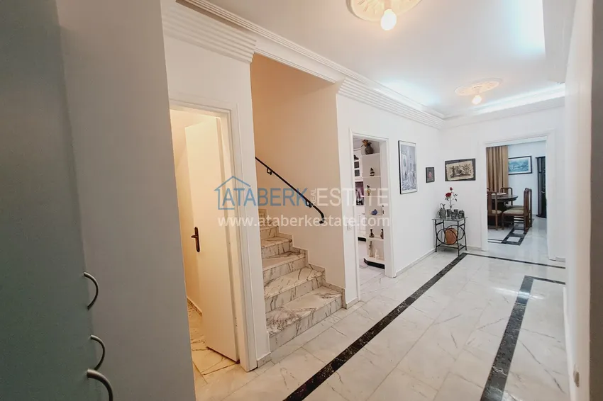 Purchase  Duplex in the center of Alanya - suitable for a residence permit, with furniture and a jacuzzi on the outdoor terrace  1 