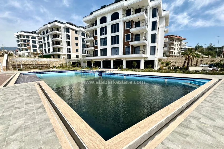 Two-bedroom apartment in a luxury residential complex — Alanya, Oba district 2