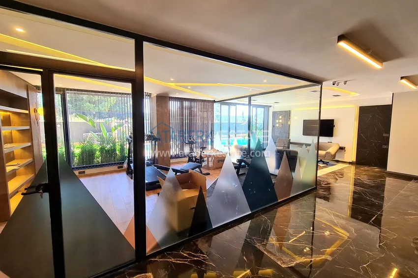 Three-room apartment with access to the garden in a luxury complex — Alanya city center, Büyühasbahce district 24 