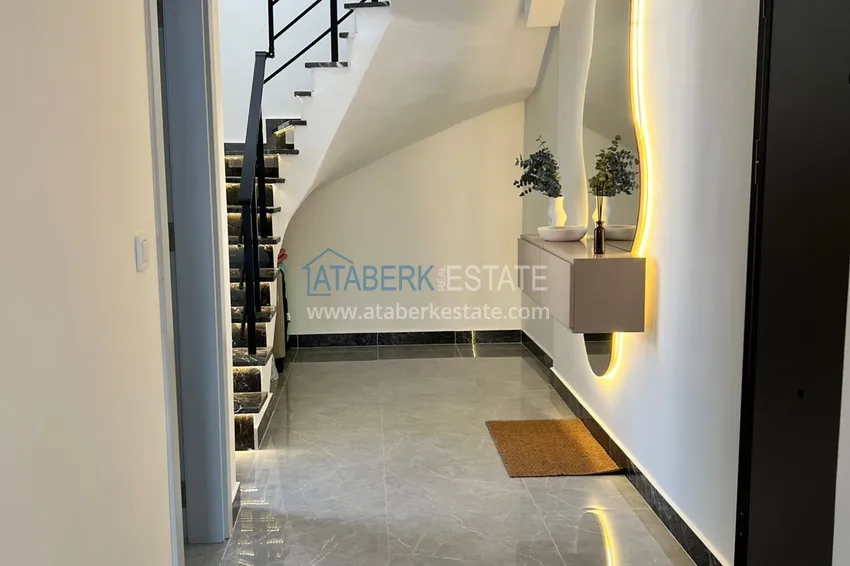 Purchase  Furnished duplex penthouse in Alanya, Upper Oba  3 