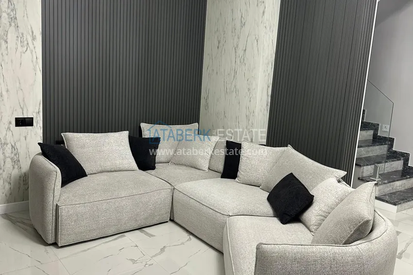 Purchase  Spacious 4+1 duplex with designer renovation in Alanya, Avsallar district 3 