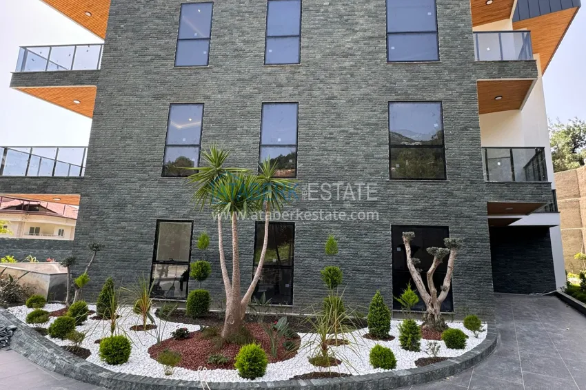 Luxury real estate directly from the developer in the prestigious area of Büyük Hasbahce 3