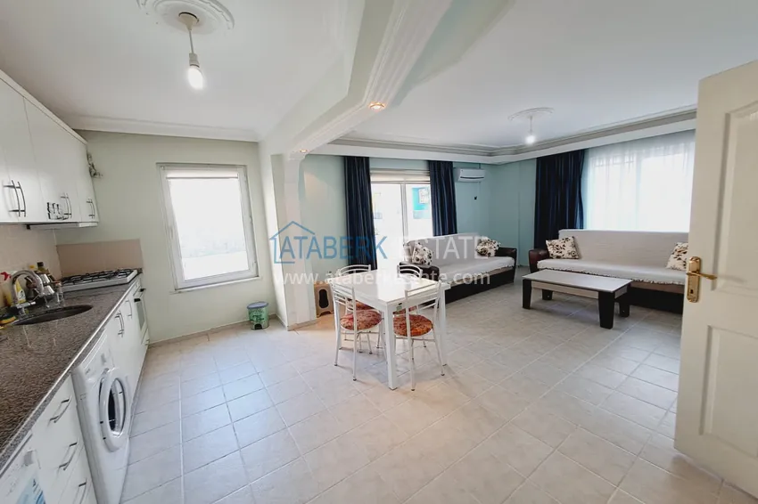 Purchase Furnished apartment in a comfortable complex, Mahmutlar district — Alanya 3 