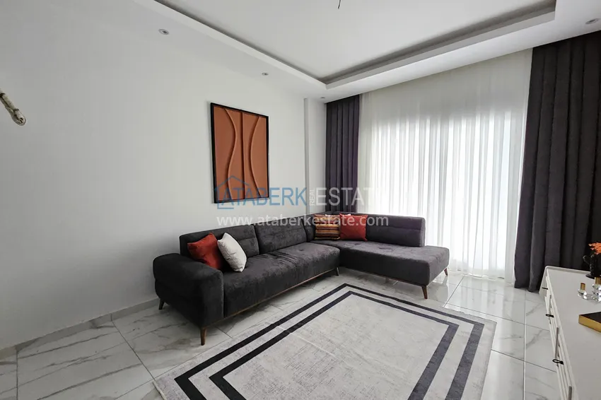 Purchase 1+1 furnished apartment in the center of Alanya, near Cleopatra Beach 3