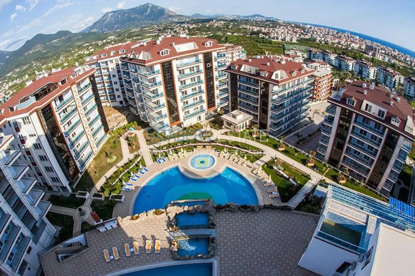 Turnkey three-room apartment in Alanya, Oba district in a premium residence 3 