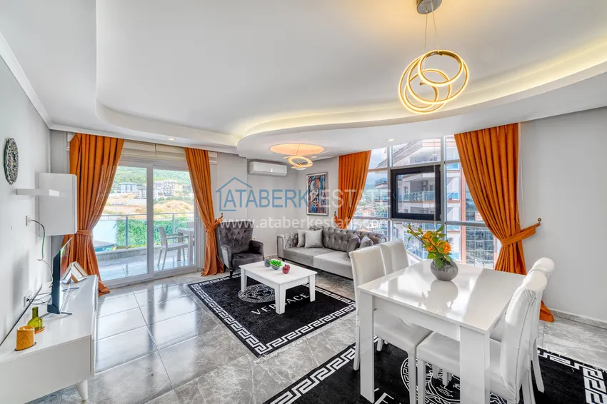 Purchase  Turnkey three-room apartment in Alanya, Oba district in a premium residence 3 