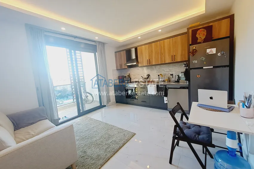 Purchase  One bedroom apartment overlooking the sea and the fortress — Alanya city center 3 