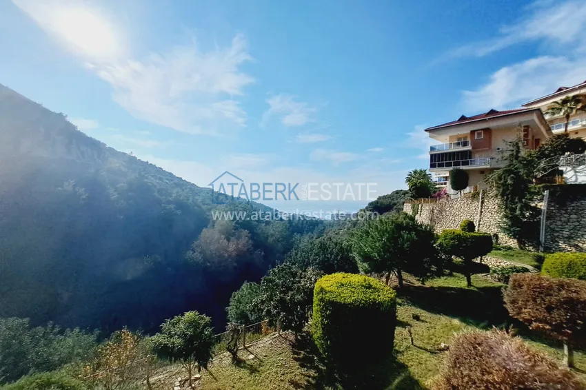 Furnished townhouse with panoramic views in Alanya, Kargicak district 4 