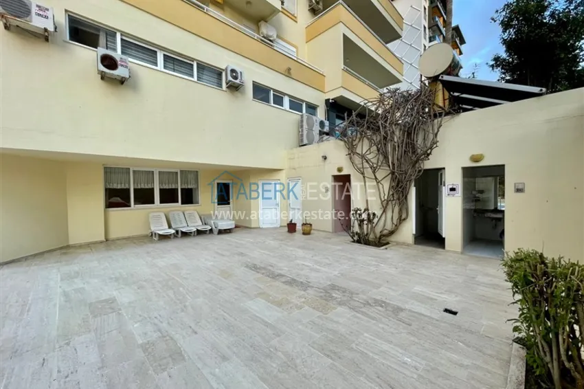 Duplex in the center of Alanya - suitable for a residence permit, with furniture and a jacuzzi on the outdoor terrace  4 