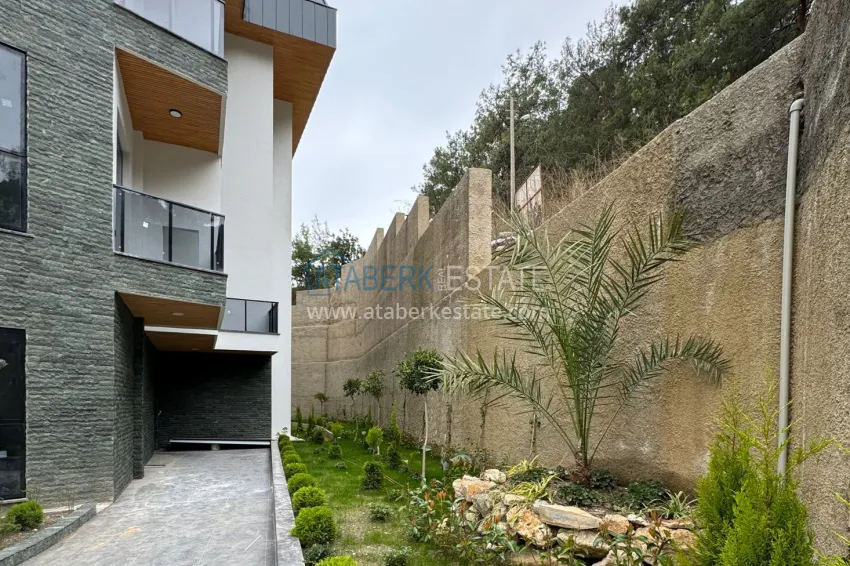 Luxury real estate directly from the developer in the prestigious area of Büyük Hasbahce 5