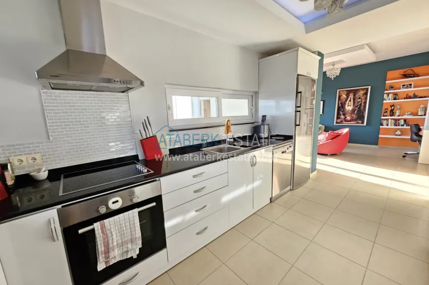 Purchase Duplex penthouse with original interior design and sea view — Mahmutlar district, Alanya 6 