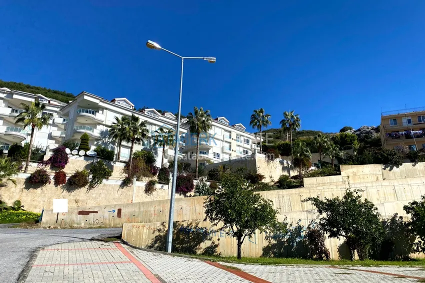 Furnished 2+1 apartment with sea view, suitable for a residence permit - Alanya center, Cleopatra beach area 6 