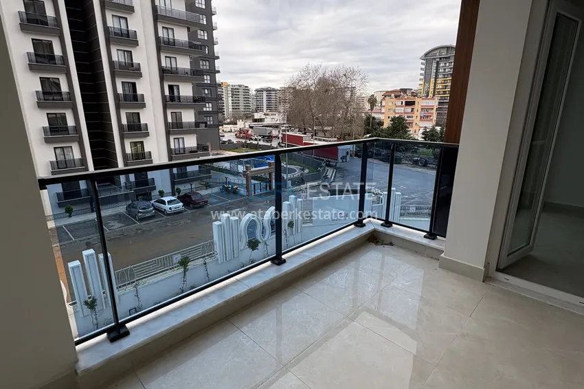 Purchase 1+1 apartment in a young complex, Mahmutlar — Saturday Market District 7 