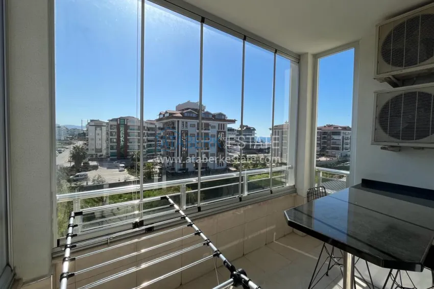 Purchase Cozy one-bedroom apartment on the very coast of the Mediterranean Sea, only 100 meters — Kestel district, Alanya 8 