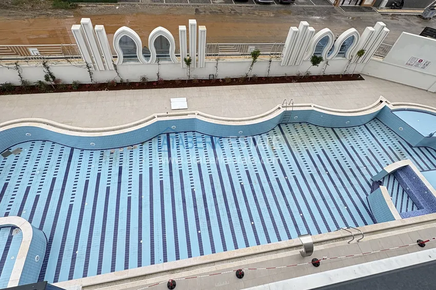 Purchase 1+1 apartment in a young complex, Mahmutlar — Saturday Market District 8 