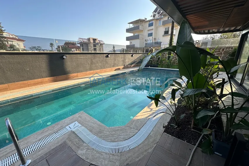 Purchase Three-room apartment with access to the garden in a luxury complex — Alanya city center, Büyühasbahce district 8 
