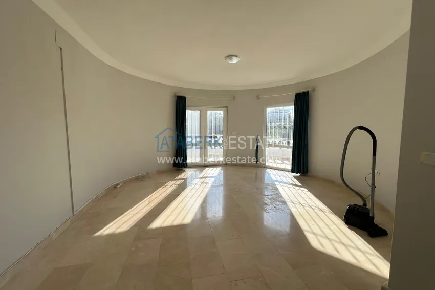 Purchase  Two-storey villa overlooking a pine forest in Alanya Avsallar district 10 