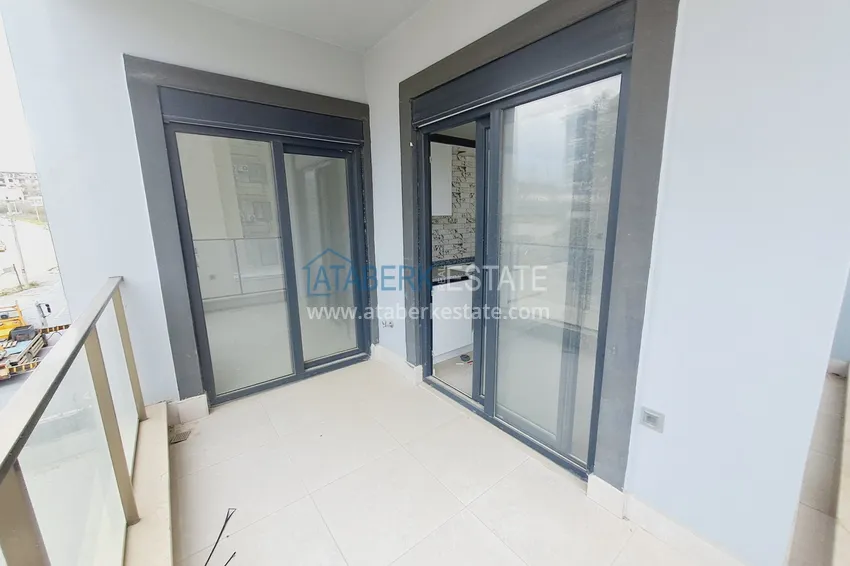 Purchase  Three-room apartment with separate kitchen from the owner in Alanya, Avsallar district  13 