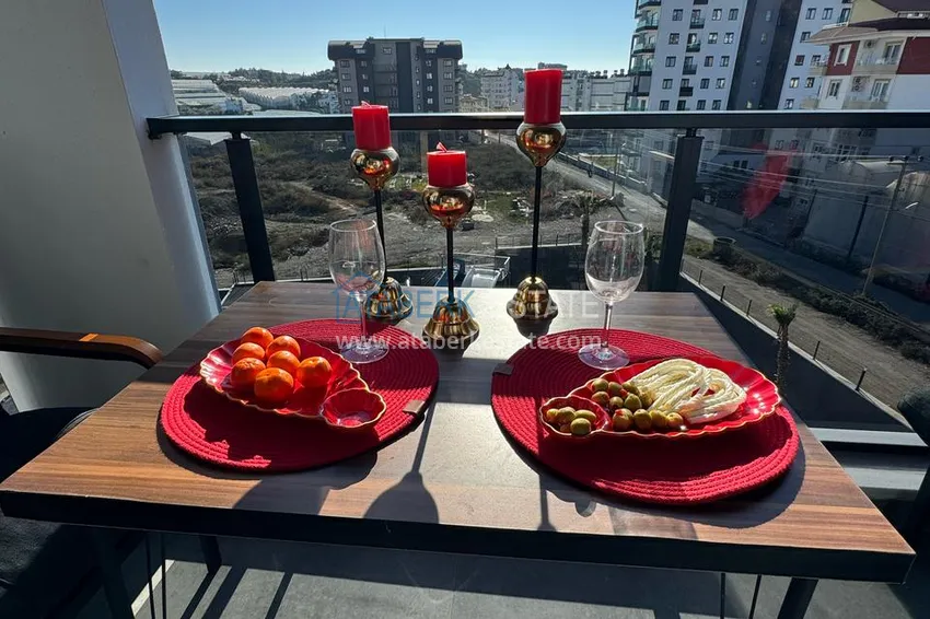 Purchase Long term rent! 1+1 apartment in a comfort complex, Avsallar Alanya district No. 28 17 