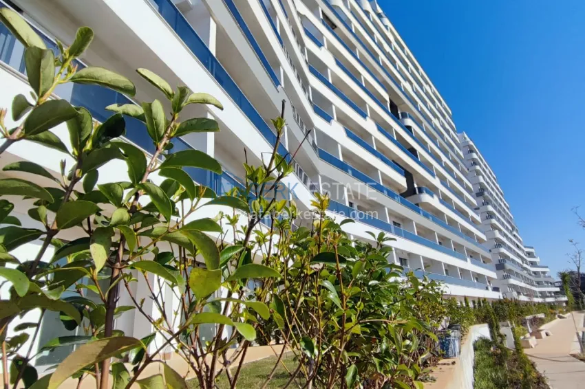 New project in Antalya multifunctional residential complex with original architecture 2 