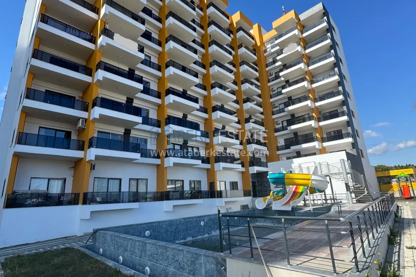 One bedroom apartment with a fine finish and two balconies — Mersin, Tomyuk 1