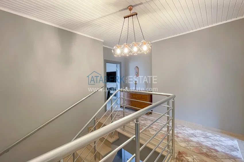 Purchase  A four-room duplex with furniture in the Oba area is a spacious option for a comfortable life 32 