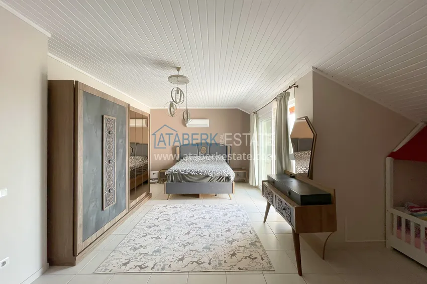 Purchase  A four-room duplex with furniture in the Oba area is a spacious option for a comfortable life 40 