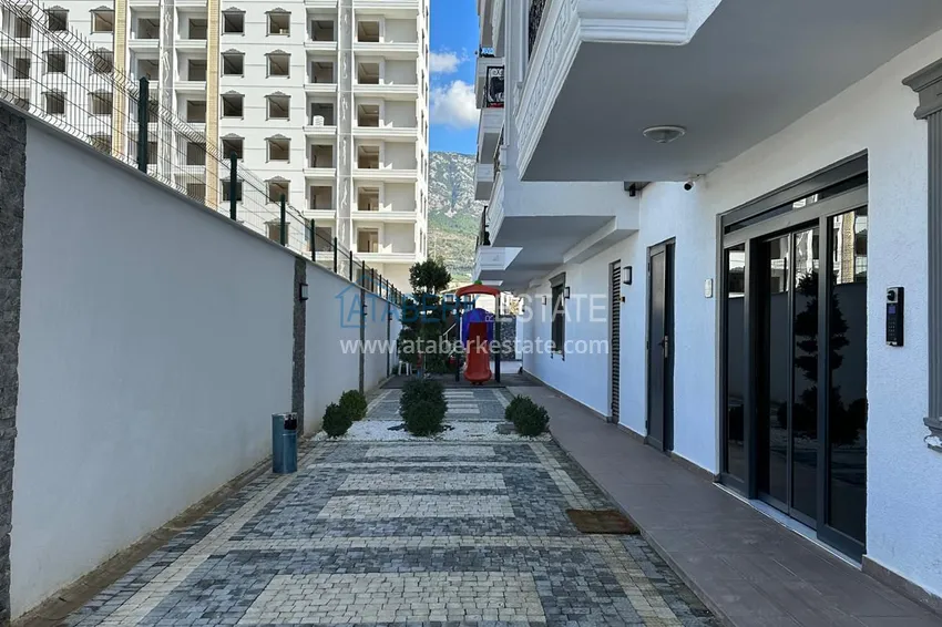 One bedroom apartment with furniture in Alanya, Mahmutlar district 4 