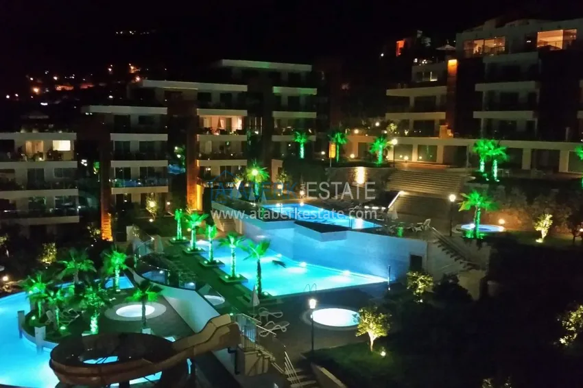 Two-bedroom apartment with furniture and panoramic views in Cikcilli Alanya 4 