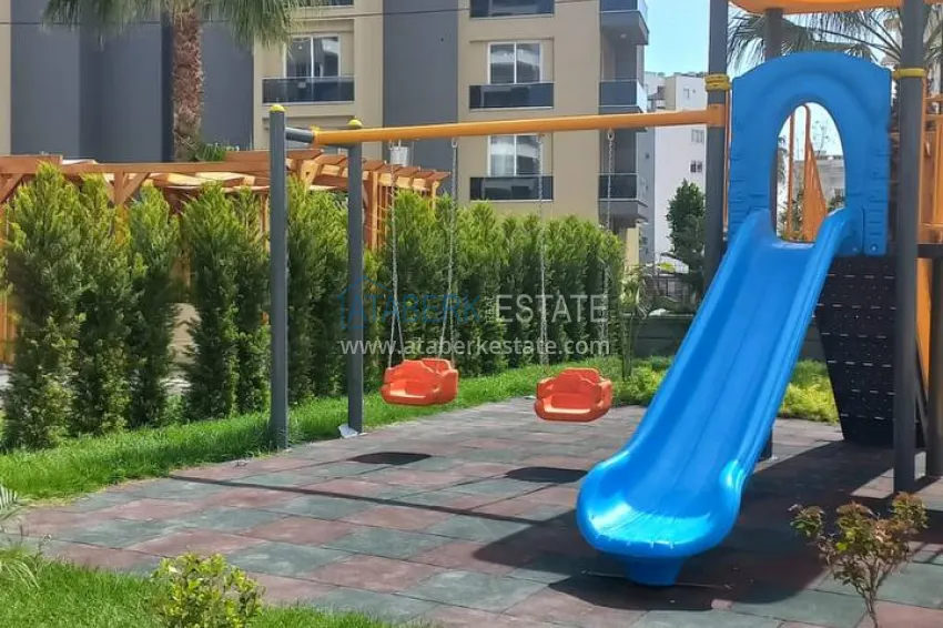Furnished one-bedroom apartment in a new residential complex, Tomyuk district, Mersin 4 