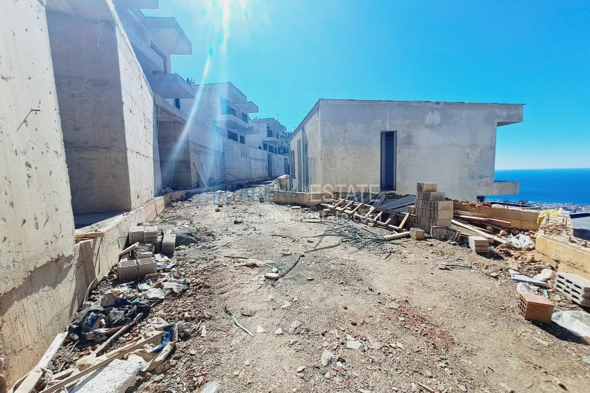 Photo - Luxury villa with panoramic views in a picturesque area of Alanya — suitable for obtaining a residence permit 4