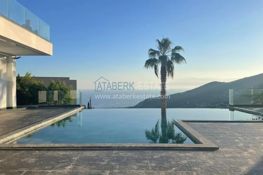 Stylish villa with panoramic views in the prestigious Bektash area, Alanya 5 