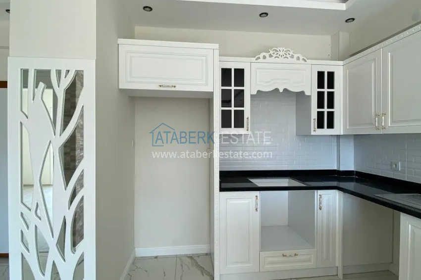 Purchase One bedroom apartment in a complex with a large area — Mersin, Tomyuk 3