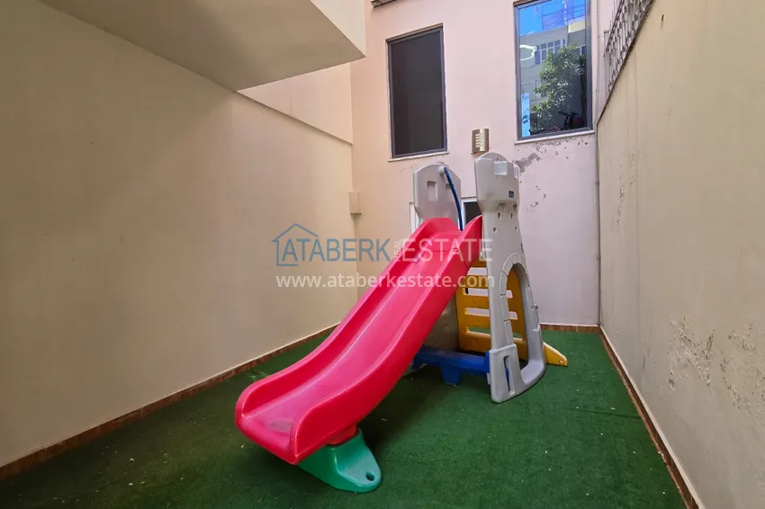 One bedroom apartment with furniture in the center of Alanya. Real estate with a residence permit 6 