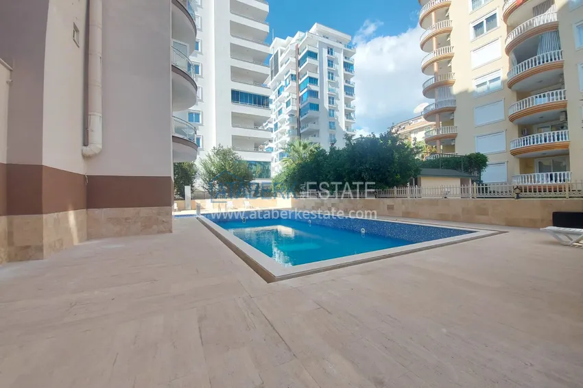 Two-bedroom apartment with furniture and sea view in Alanya, Mahmutlar district 6 