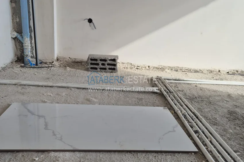 Photo - An apartment from an investor in a complex under construction — Antalya, Altintash 6