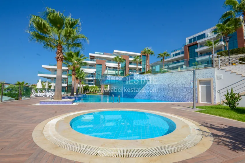Two-bedroom apartment with furniture and panoramic views in Cikcilli Alanya 7 