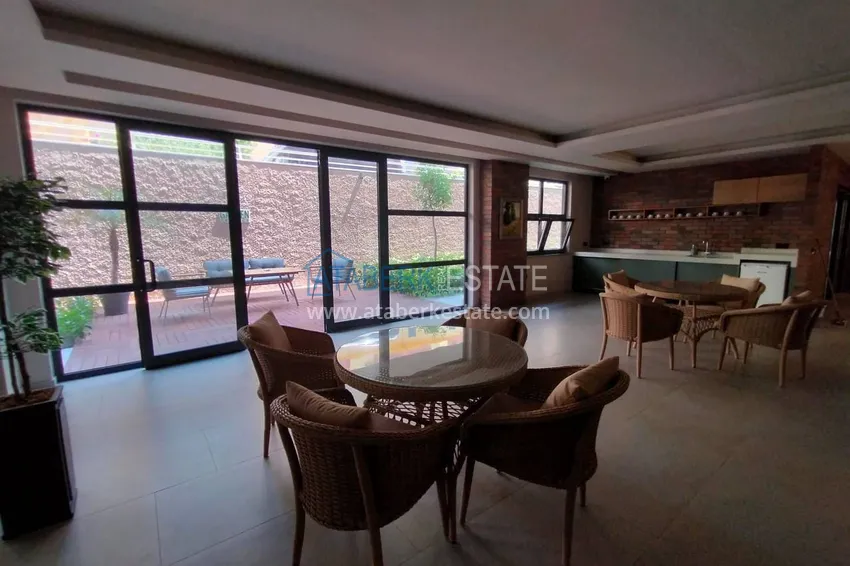 One bedroom apartment with furniture for long-term rent in the center of Alanya No. 15 10 