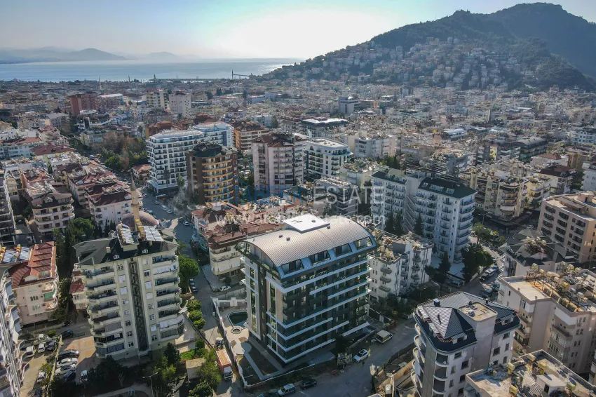 Real estate from the developer! Residential complex under construction in the center of Alanya, Cleopatra beach area 9 