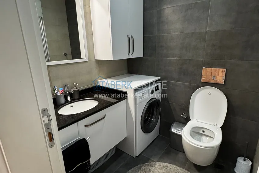 Purchase 1+1 apartment with furniture and a glazed balcony in a comfortable complex — Mahmutlar, Alanya 10 