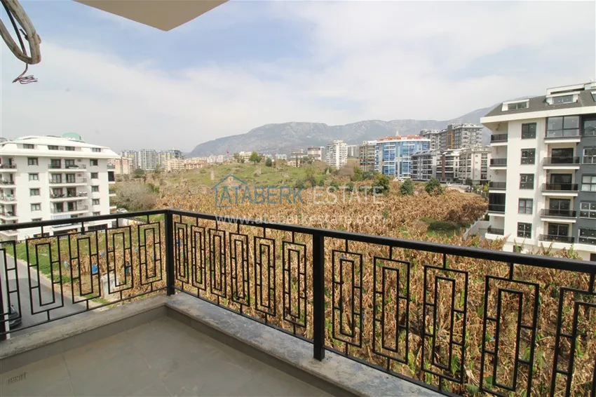 Purchase  Primary property in Alanya! 1+1 apartment in a cozy boutique complex — Mahmutlar district! 10 