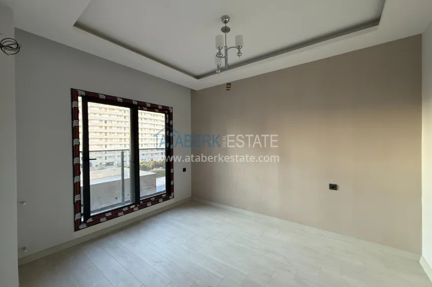 Purchase One bedroom apartment with a glazed balcony in a new complex - Tomyuk district, Mersin 11