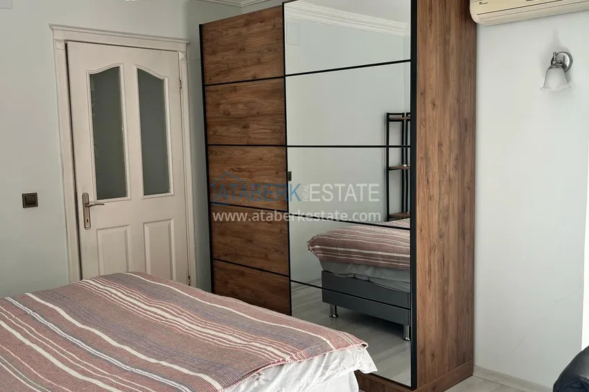 Purchase  1+1 apartment of 72 m2 in the center of Alanya with new furniture and two balconies - Cleopatra beach area 10 